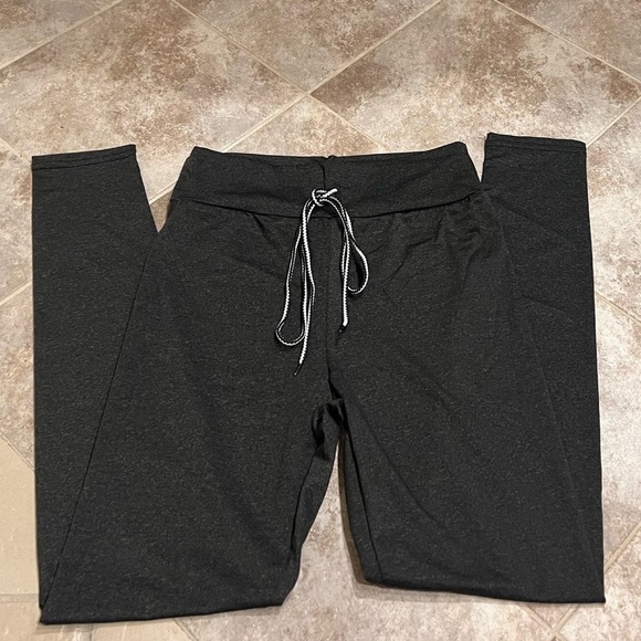 🆕 SHEIN high rise drawstring waist charcoal gray leggings medium - Picture 9 of 12